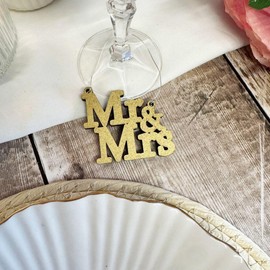 Luck and Luck Wooden Hanging Mr Mrs Small Sign, Wedding Hanging Decoration Gift, Festive Mr Mrs Plaque, Rustic Sign, Custom Colours