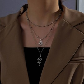Xduargs Boho Layered Snake Necklace Choker Punk Snake Serpent Necklace Chain Vintage Lotus Flower Choker Necklace Gothic Snake Pendant Necklace Jewelry for Women
