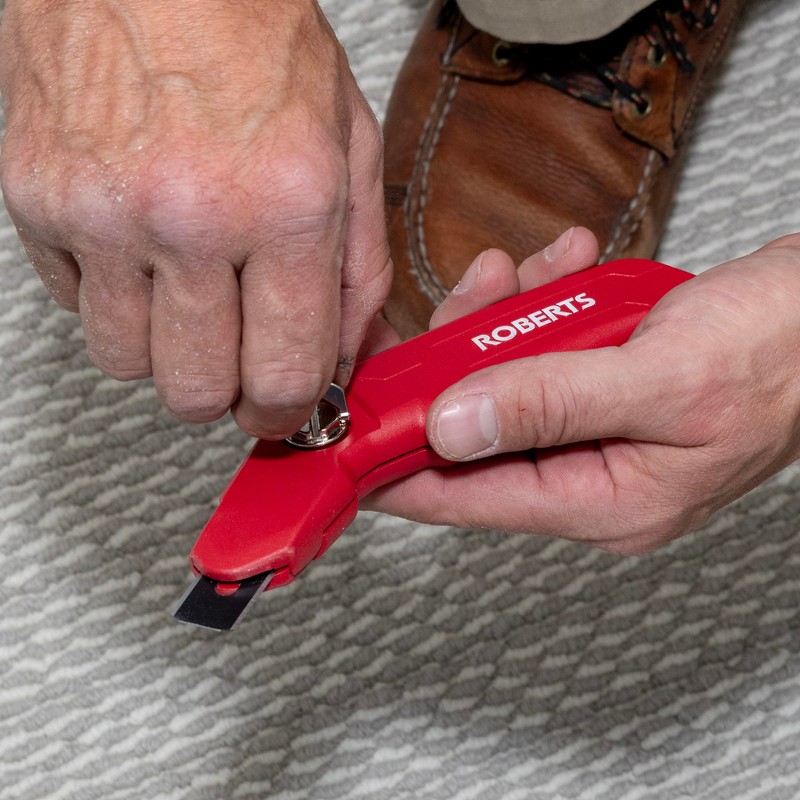 ROBERTS 3-in-1 Carpet, Vinyl, and Utility Knife