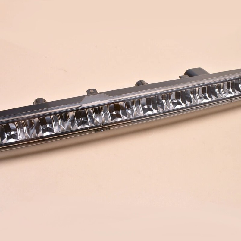 AUTO-NEW LED 3rd Third Brake Light Center Assembly For 2015-2020