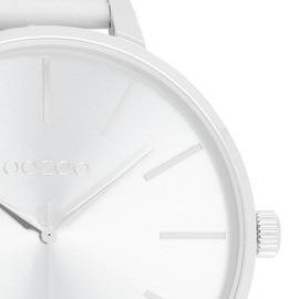 Oozoo - Timepieces Women's Watch | Women's Watch with Metal Strap | Modern Watch for Women | Elegant Analogue Women's Watch in Round (48 mm Case), C11070 - Silver / White, Strap.
