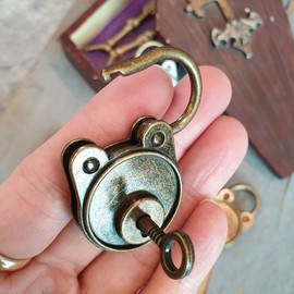 Antique Teddy Bear Padlock Key Padlock