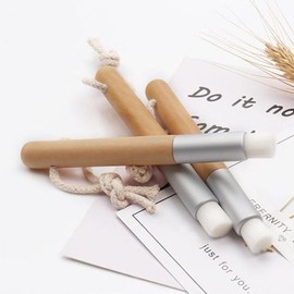 OC1026 Pencil-type wooden bamboo fine pore brush 1P - 1. Single item (OC1026) / OC1026 펜슬형 원목 대나무 미세모 모공브러쉬 1P - 1. 단품( OC1026)