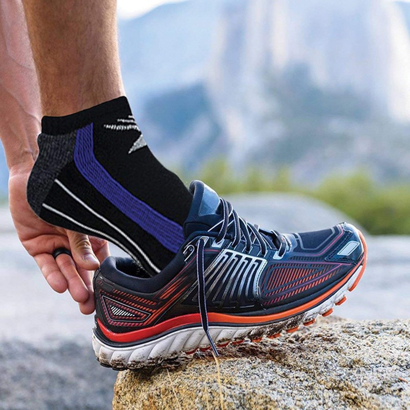 Extreme Fit Compression Socks - Ankle Performance Socks for Running