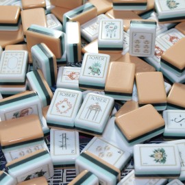 Local  American Mahjong Tiles American Mahjong Tiles Acrylic 160 Tiles Luxury Premium Portable Private GatheringsSize: 1.42 x 1.10 x 0.71 inches, Color: lotus white