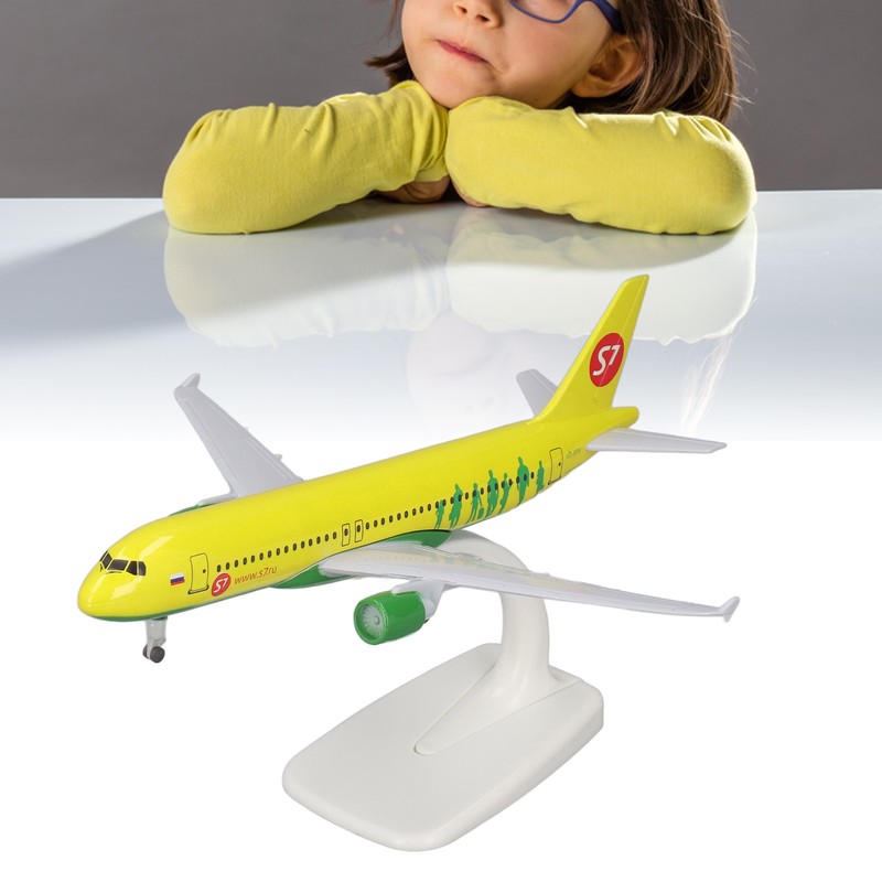 Aircraft Model Detachable Alighting Carriage Decoration Yellow Alloy Plane Model