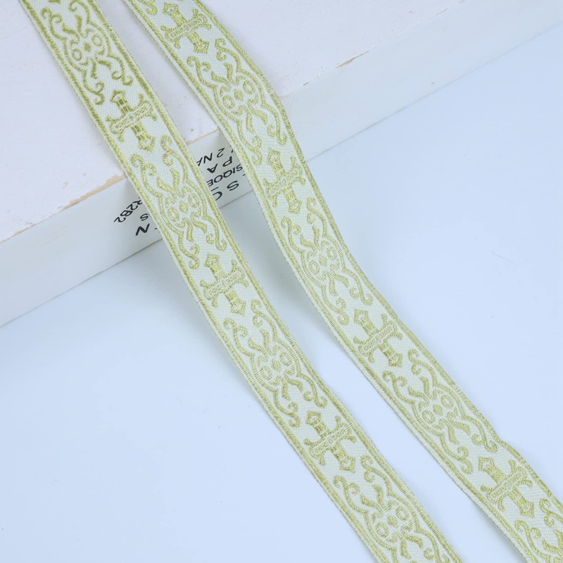 Cinta jacquard boho de 10 yardas con bordado dorado para