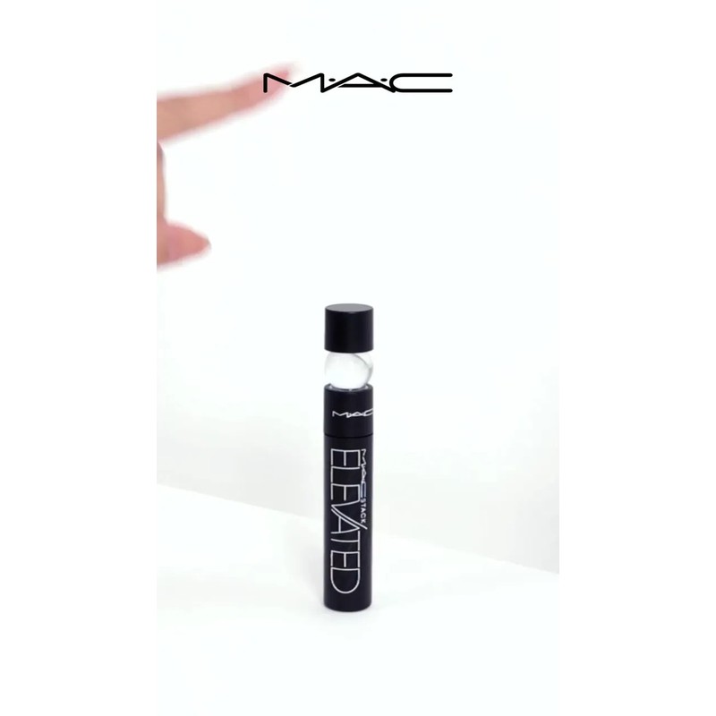 Máscara de Pestañas MAC MACStack Elevated Black Stack Larga Duración