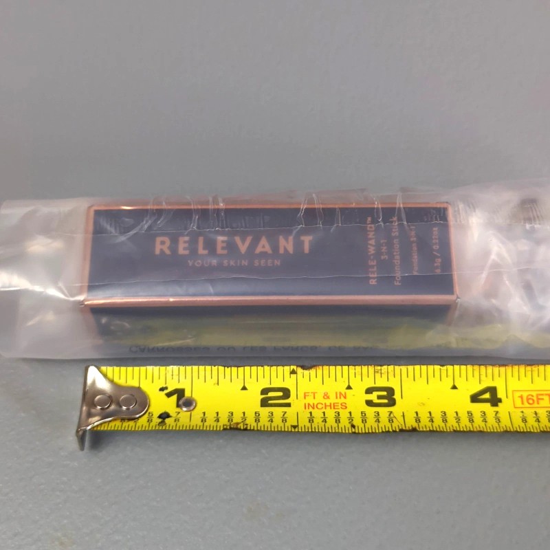 Relevant Rele-Wand 3-N-1 Foundation Concealer Highlighter Contour " Inspire 21
