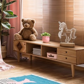 CHRISCK design Bär LED Nachtlicht Kinder mit Deiner Wunsch-Gravur | Hochglanz Acrylglas mit Holzständer und USB-Kabel - verschiedene Einstellungen | Geschenke für Kinder Babys Baby Shower