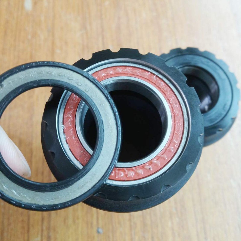 Token Ninja PressFit 30-Innenlager (Lagerschalen) // For Shimano (24 mm),