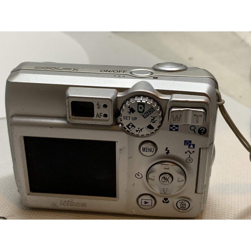 Nikon Coolpix 4600 - Digital camera - compact - 4.0