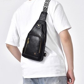 SUMGOGO Small Crossbody Sling Bag Leather Fanny Packs Chest Phone Purse Fashion Causal Daypack Travel Backpack for Men Women (Black)