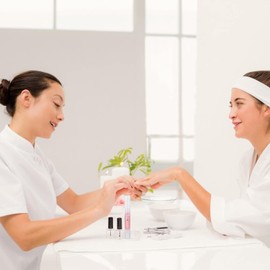 Aceite Revitalizante para Cutículas en Bolígrafo, 8 Piezas de 3ml y Vitamina, Reduce Arrugas Epidérmicas y Previene el Agrietamiento de Uñas, Adecuado Después Manicura