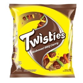 Twisties BBQ Curry Dude! Family Pack Snacks 8 x 15g (628MART)
