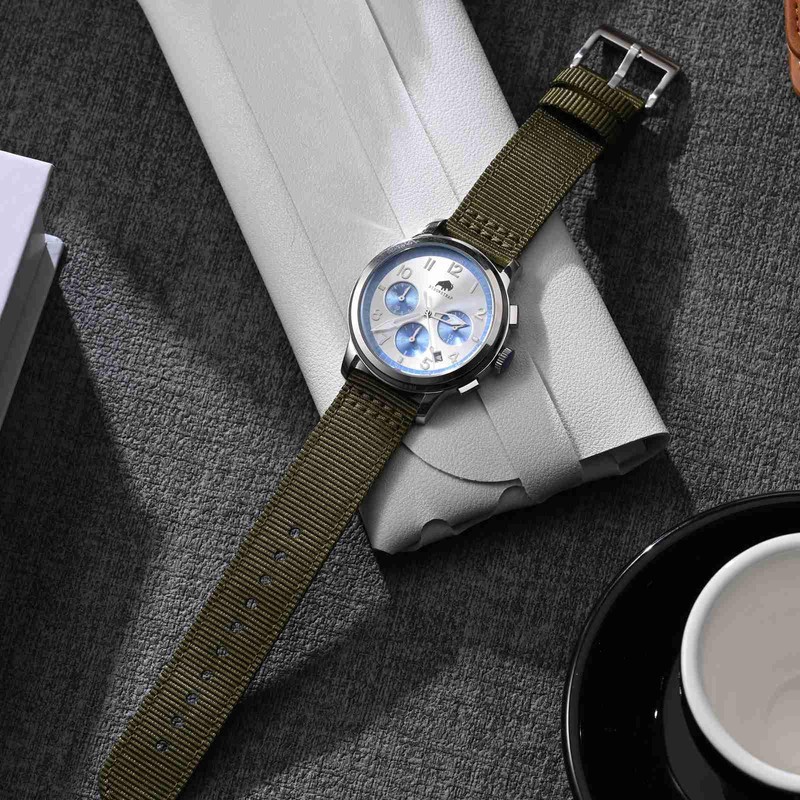 [BISONSTRAP] ナイロン時計バンド ツーピース・ミリタリー腕時計バンド ブラッシュド尾錠 Quick Release 20mm・アーミーグリーン（シルバーバックル） 交換ベルト