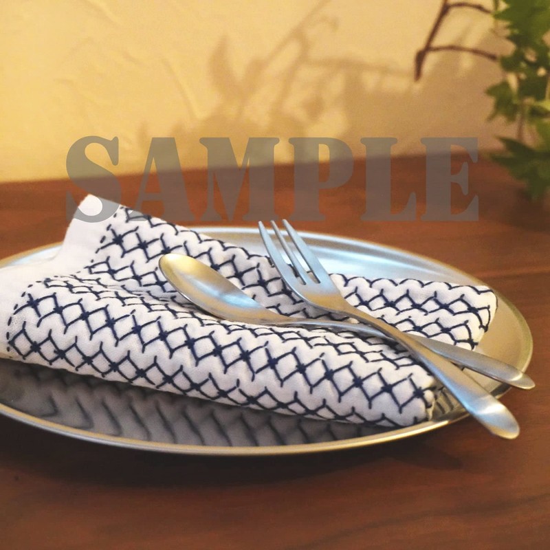 Daruma Hitomezashi Sashiko Kit – Kit de aguja e hilo