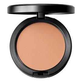Base en Polvo MAC Studio Fix Powder Plus NW30 Mate Cobertura Media