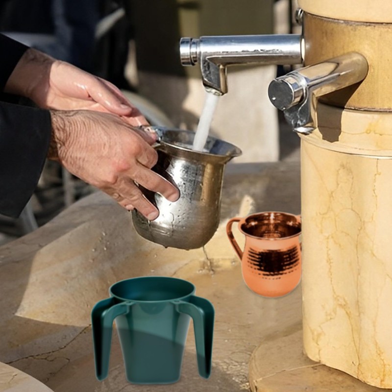 Majestic Giftware Plastic Wash Cup, 5.5", Maroon