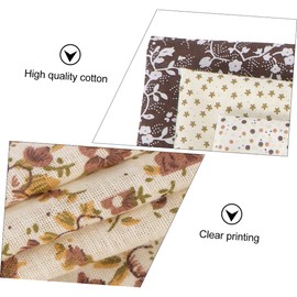 TOYANDONA 7pcs Floral Cotton Cloth Christmas Patchwork Fabric Cotton Quilting Fabric Patchwork Square Fat Quarter Fabric Bundles Square Cotton Fabric Sewing Cotton Fabric Scrapbook Box