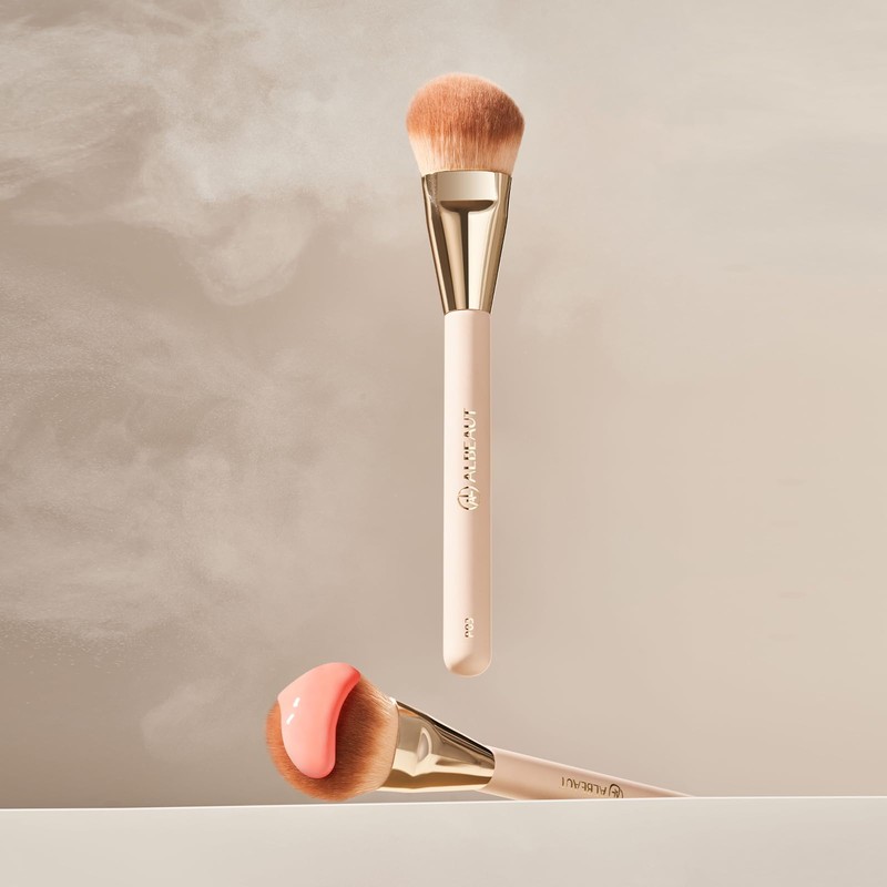 Liquid Blush Brush Angled for Cheek Makeup,Cream Foundation Contour Bronzer
