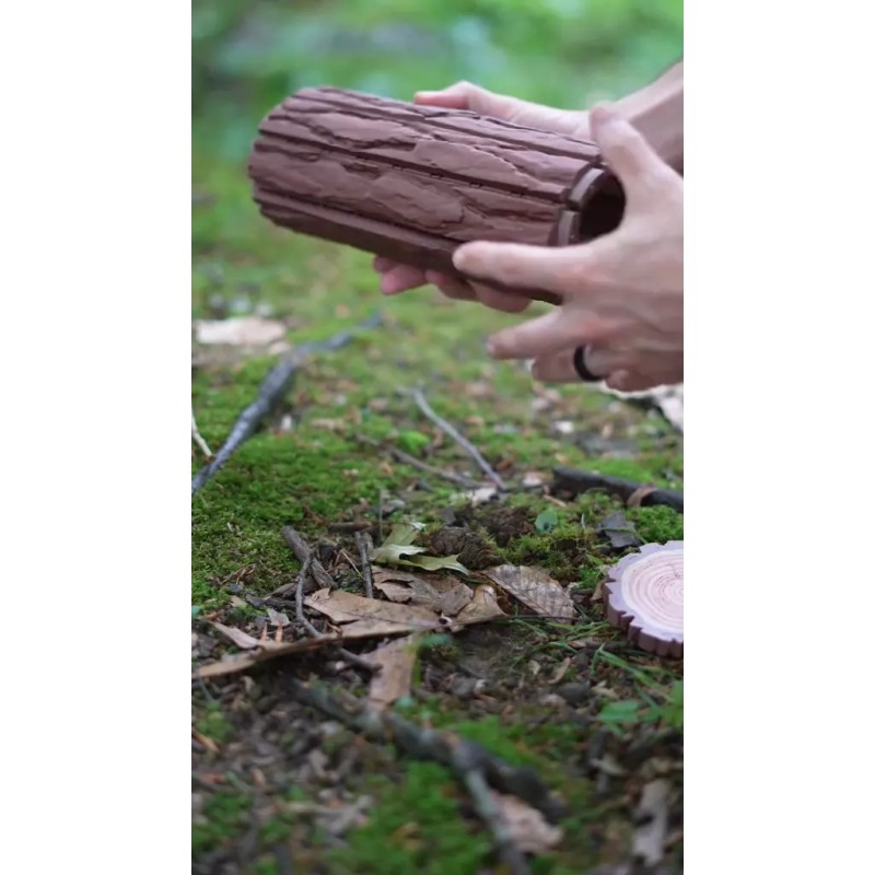 MoonKnight Corner Forest Chess Set - Log and Mushroom Chess