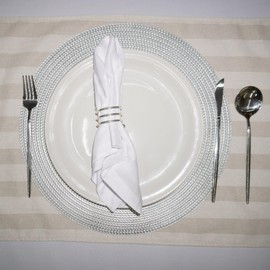 GRUPO TEXTIL LA FAMA Servilletas de Tela Diseño de Cuadros - 100% Poliéster, 43 x 43 cm, Esquinas en Inglete, Reutilizables y Elegantes para Eventos y Uso Diario, Paquete de 10 pzas (Blanco)