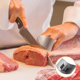 Zwenjuan Stainless Steel Finger Guard, Pack of 4 Kitchen Finger Guards, Stainless Steel Finger Guards for Cutting Kitchen Finger Protection, Kitchen Tools to Protect Your Fingers and Fingernail Fur