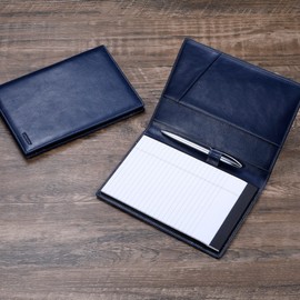 Padfolio de cuero junior para hombres y mujeres con lazo para bolígrafo, piel de becerro italiana, cartera de negocios (azul envejecido)