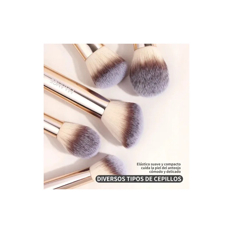 18 Brochas De Maquillaje Profesionales Alta Calidad Color Oro Pálido