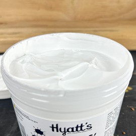 Hyatt's Artists’ Gesso Primer for Acrylic Painting | 1 Gallon (128 fl oz) Gesso White | Bulk Acrylic Gesso for Use to Canvas Prep by Artists | Made in the USA