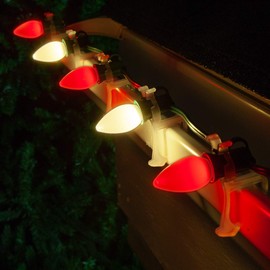 Wintergreen Lighting Opticore LED Smooth/Opaque Commercial Red & Warm White C7 Christmas Lights Vintage Style, Commercial String Lights Heavy Duty, Green Wire (50 Lights, 50 ft, Red/Warm White)