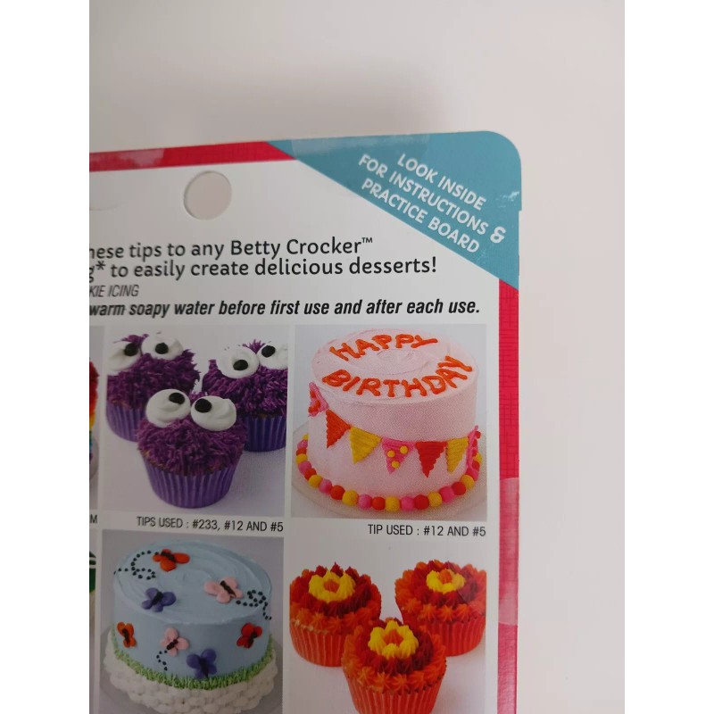 Betty Crocker Decorating Tips Set Includes 8 Tips NEW