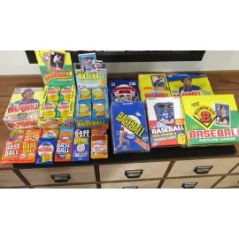 HUGE Lot of 150 Unopened Old Vintage Baseball Cards in Wax Cello Rack Packs
