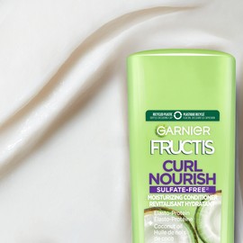 Garnier Fructis Curl Nourish Sulfate-Free Moisturizing Conditioner for All Curl Types, with Coconut Oil and Elasto-Protein, 354mL