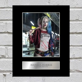 Margot Robbie Signed Mounted Photo Display Suicide Squad
