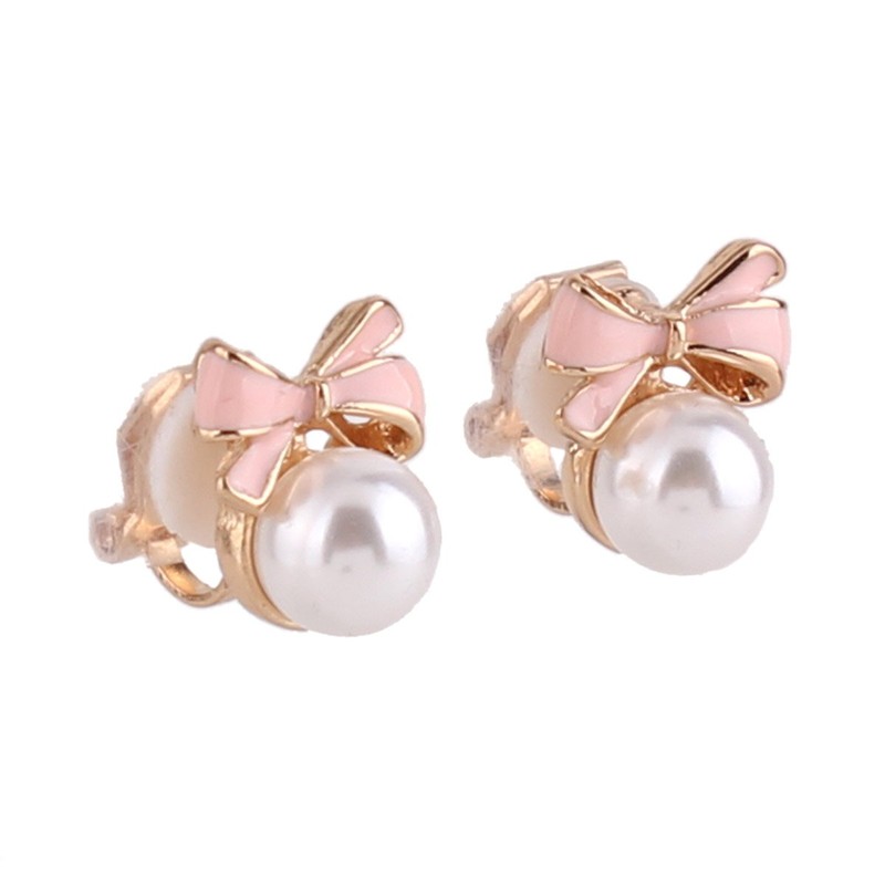 GRACE JUN Gold Plated bow-knot shape Pearl Clip on Earrings