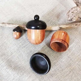 Wooden Travel Pill Case, Acorn Nut Box Disconnectable Camel Wood Acorn Charms for DIY Keychain Necklace Crafting Jewelry Making Car Pendant Arts, Craft Decorations