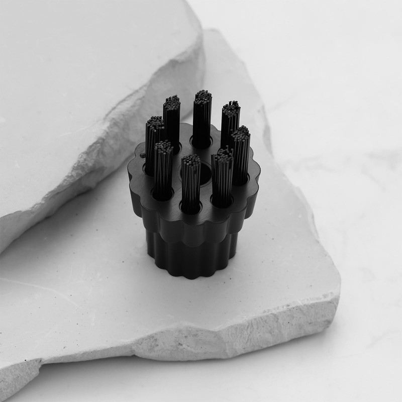 LT Easiyl Set of 4 Replacement Nylon Brushes with M8