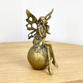 18cm Tall Fairy on Ball Ornament Collectable Figurine Statue Home Decor Living Room Angel