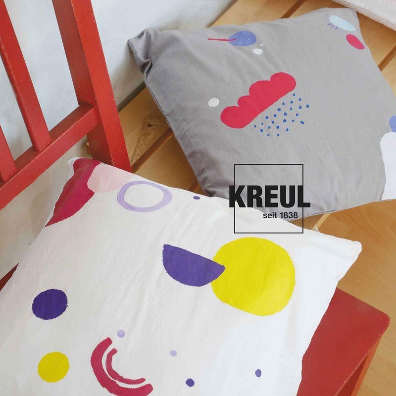 Javana Tex Sunny Fabric Paint 500 ml in Plastic Bottle