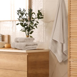 Belizzi Home Ultra Soft 3 Pack Cotton Towel Set, Contains a Bath Towel 28x55 inch, a Hand Towel 16x24 inch & a Wash Coth 12x12 inch, Ideal Everyday use, Compact & Lightweight - Tan