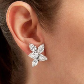 Blueeve Cluster Stud Earrings for Women, 14K Gold Vermeil S925 Sterling Silver AAAAA+ Cubic Zirconia Earrings Studs Fake Diamond Stud Earrings for Women Mom Wife Jewelry Gifts