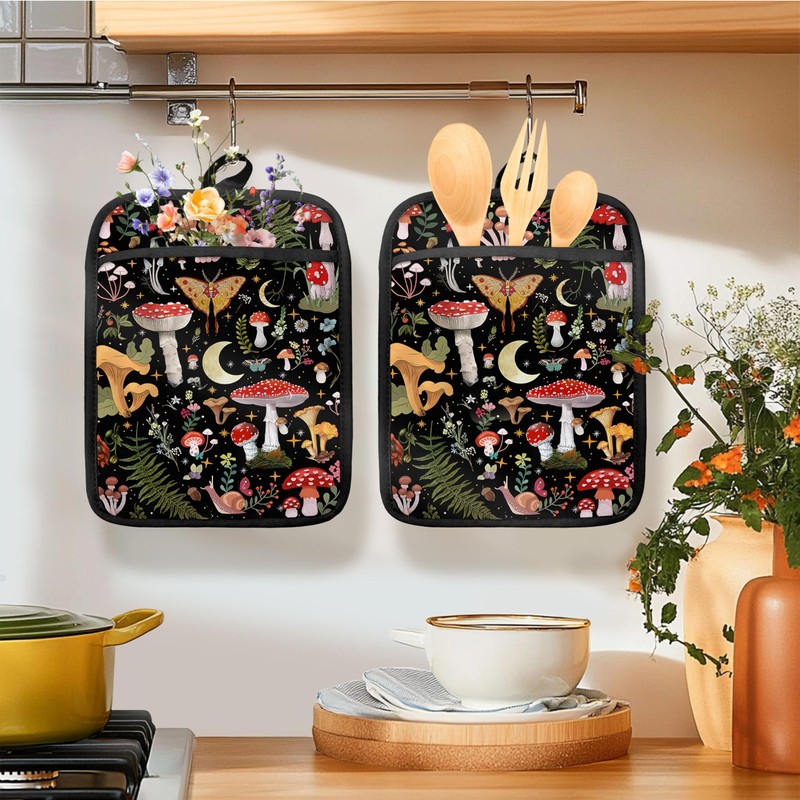 HUGANE Mushroom Oven Mitts Set, Vintage Mushroom Moth Botanical Floral