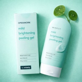 Hypoallergenic facial peeling gel gommage brightening water glow exfoliator facial scrub formula 120g / 저자극 얼굴필링젤 고마쥬 브라이트닝 물광 각질제거제 페이셜스크럽 포뮬러120g