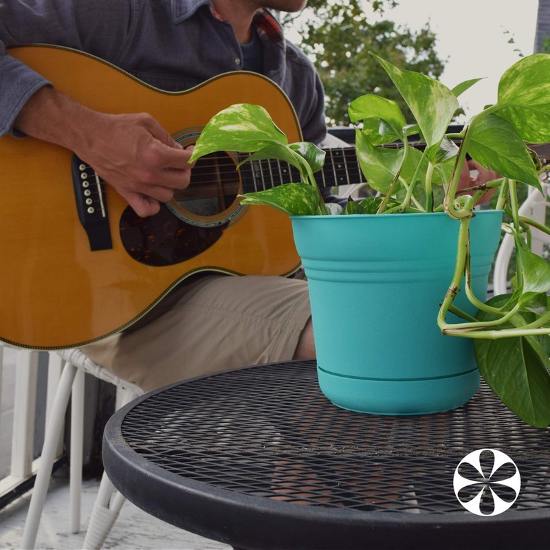 Bloem Saturn Planter with Saucer, 10", Calypso (SP1027)