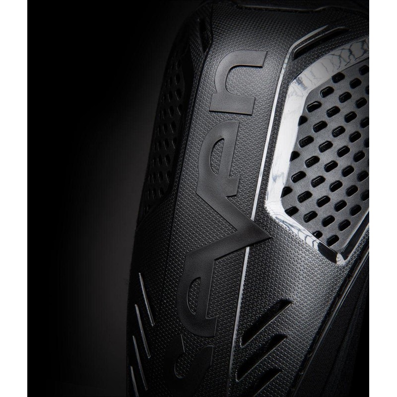 Seven Stratus Elbow Guard (Black, Large/X-Large)