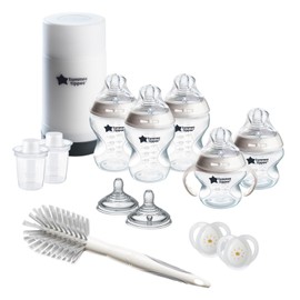 Tommee Tippee Natural Start 14 Piece Baby Bottle, Travel Bottle Warmer & Pacifier Set, 5 BPA Free Bottles, 0+ months, 2 Newborn Pacifiers, 2 Extra Nipples, Removable Bottle Handles, Brush, Clear