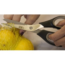 Taylor’s Eye Witness Kitchen Scissors - Large, Strong Gourmet Shears. Micro-Serrated Blades for Better Grip and Cutting of Poultry Skin. Soft Ergonomic Non-Slip Grip Handles. Dishwasher Safe. 19cm/7”