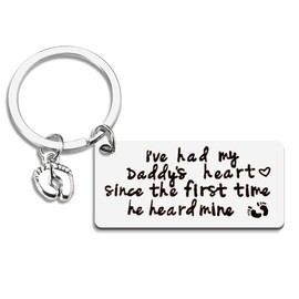 Father's Day Keychain for Dad - Birthday Gift from Daughter Sons, New Dad Gifts for Men, Xmas Present - I've Had My Daddy's Heart Since The First He Heard Mine